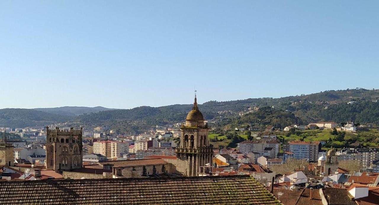 Apartmán Casa Fr Ourense Exteriér fotografie